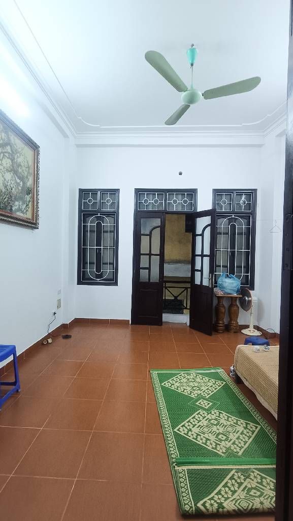 Bán nhà Phương Mai - diện tích 32,9m2 5 tầng - ô tô tránh - giá 9,168 tỷ