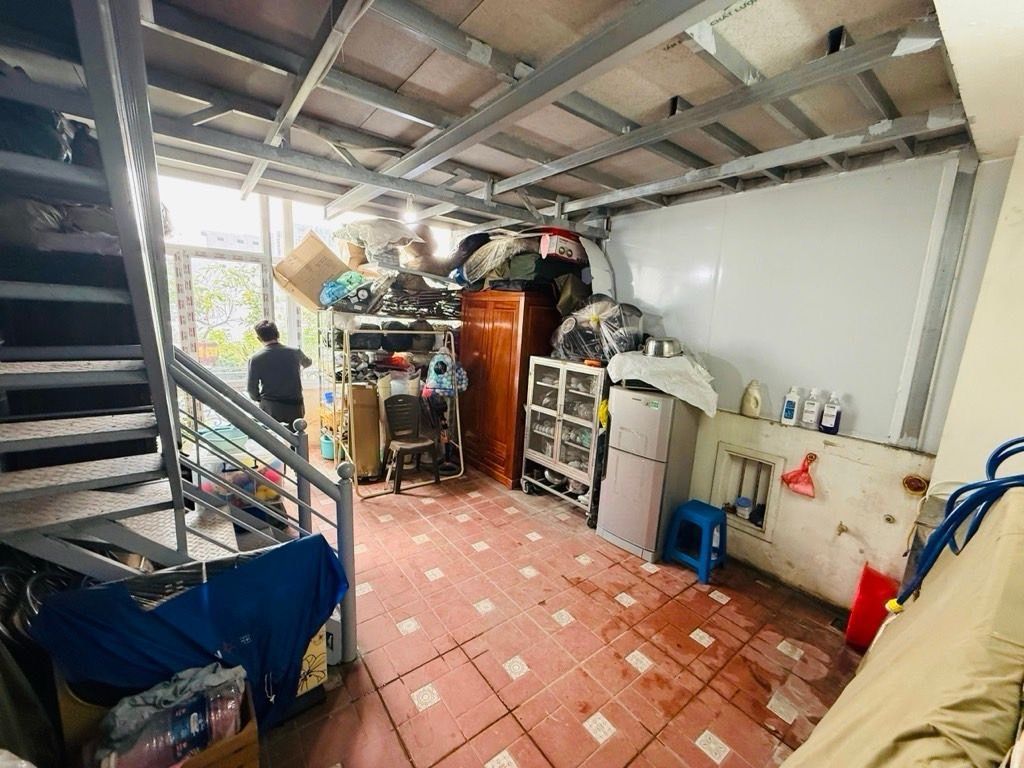 Bán nhà Nguyễn Khoái - diện tích 49,4m2 5 tầng - Ô tô tránh - giá 24,5 tỷ