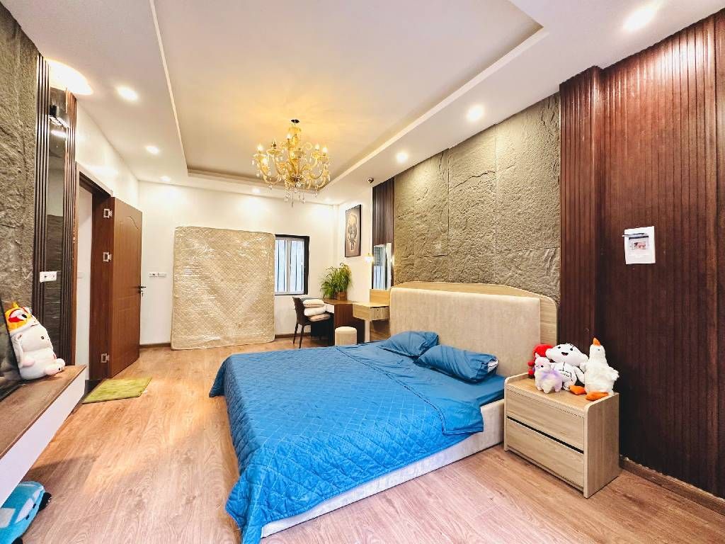 Bán nhà Trần Khát Chân - diện tích 33,4m2 4 tầng - ô tô đỗ gần - giá 7,6 tỷ