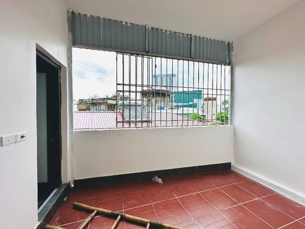 Bán nhà Trần Khát Chân - diện tích 33,4m2 4 tầng - ô tô đỗ gần - giá 7,6 tỷ