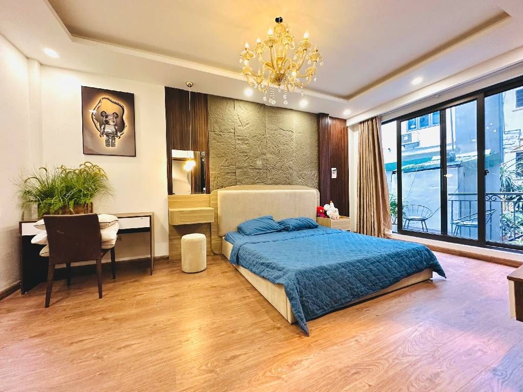 Bán nhà Trần Khát Chân - diện tích 33,4m2 4 tầng - ô tô đỗ gần - giá 7,6 tỷ