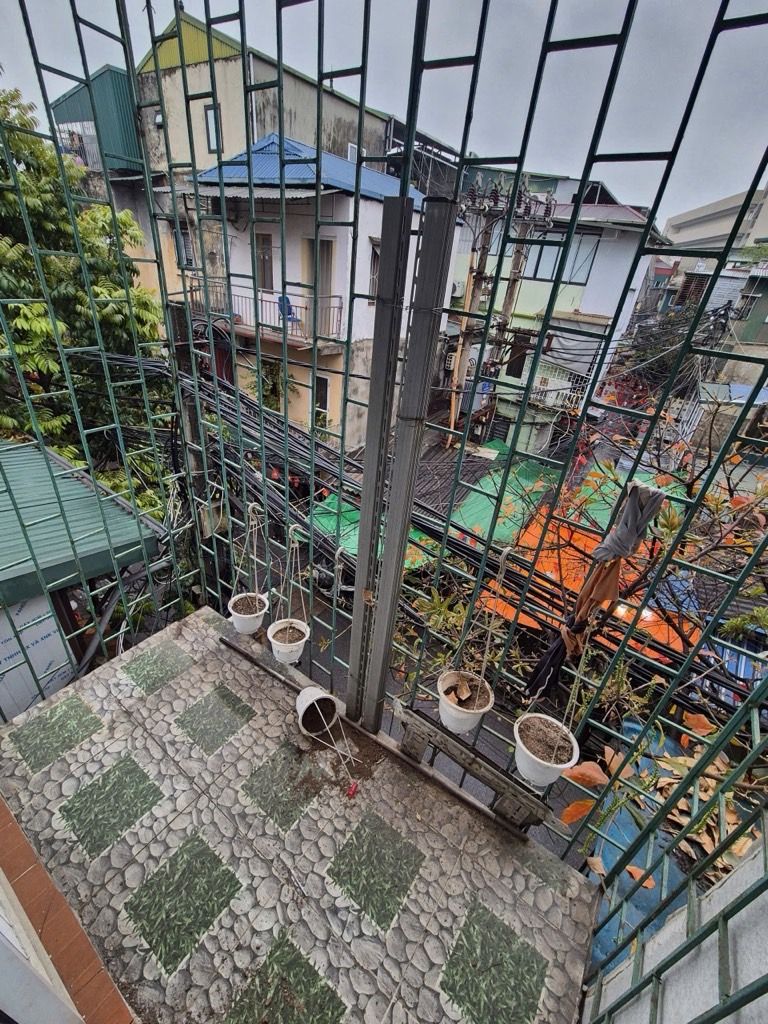 Bán nhà Bùi Ngọc Dương - diện tích 38m2 3 tầng - Lô Góc - giá 7,2 tỷ