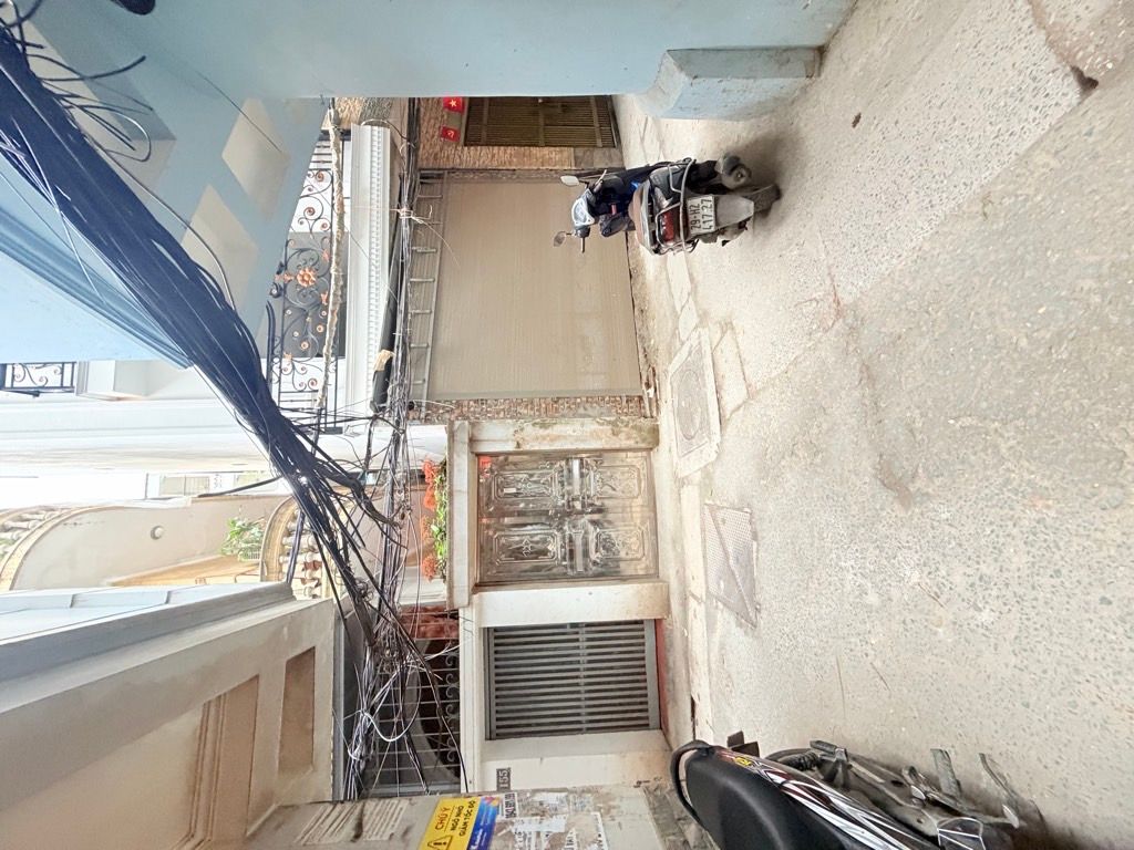 Bán nhà Kim Ngưu - diện tích 39,6m2 6 tầng - Ô TÔ VÀO NHÀ - giá 13,8 tỷ