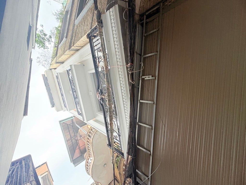 Bán nhà Kim Ngưu - diện tích 39,6m2 6 tầng - Ô TÔ VÀO NHÀ - giá 13,8 tỷ