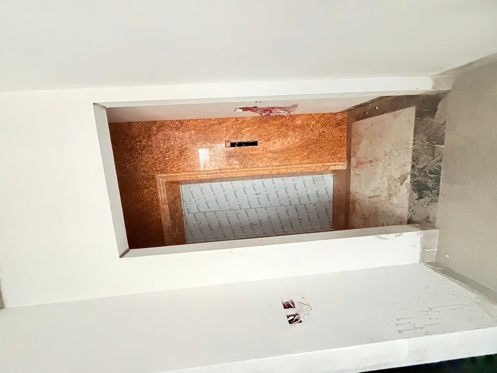 Bán nhà Kim Ngưu - diện tích 39,6m2 6 tầng - Ô TÔ VÀO NHÀ - giá 13,8 tỷ