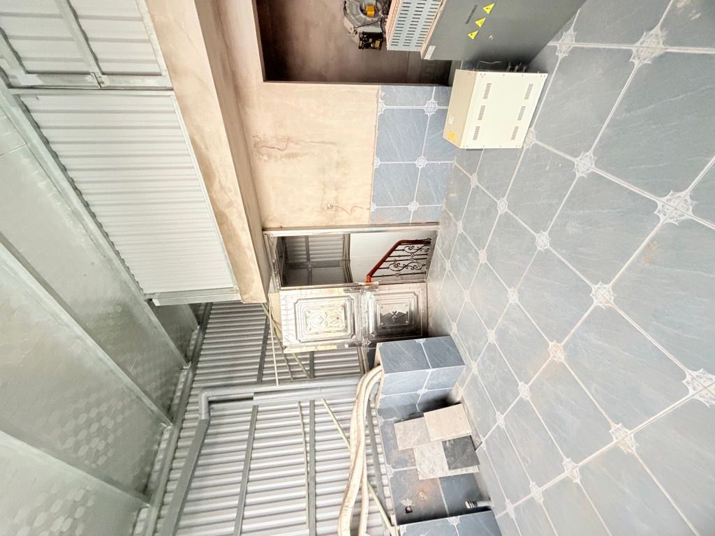 Bán nhà Kim Ngưu - diện tích 39,6m2 6 tầng - Ô TÔ VÀO NHÀ - giá 13,8 tỷ