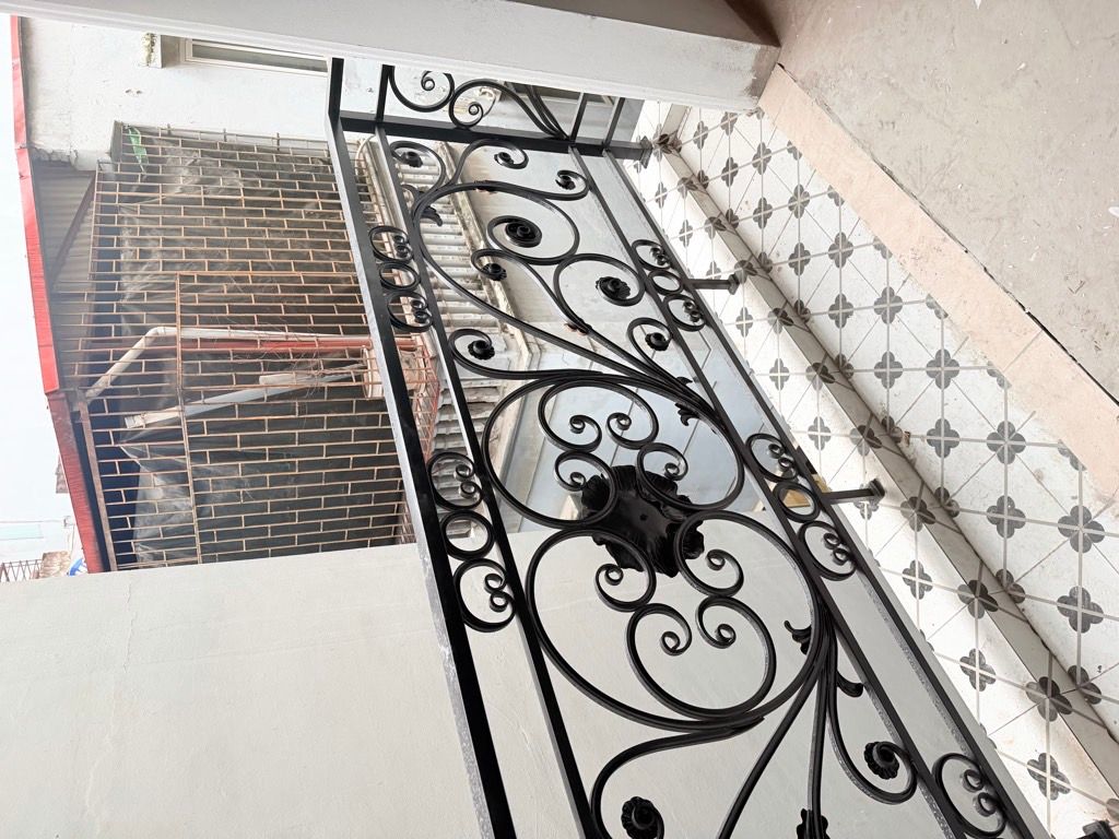 Bán nhà Kim Ngưu - diện tích 39,6m2 6 tầng - Ô TÔ VÀO NHÀ - giá 13,8 tỷ