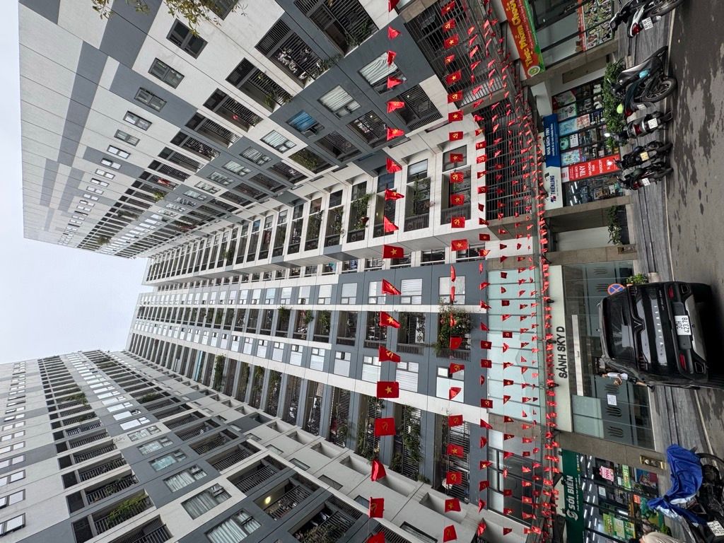 Bán nhà Minh Khai - diện tích 76.8m2 17 tầng - Căn hộ đẹp, giá 8,95 tỷ