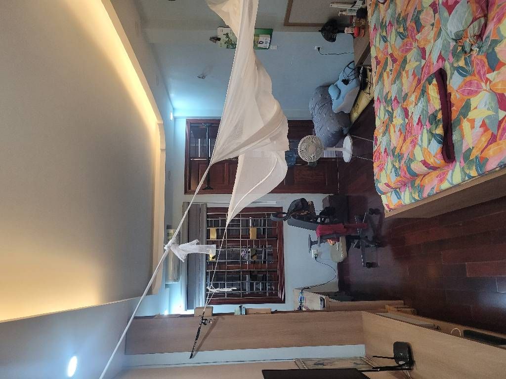 Bán nhà ngõ cẩm văn - diện tích 41m2 5 tầng - Lô góc - giá 14,9 tỷ