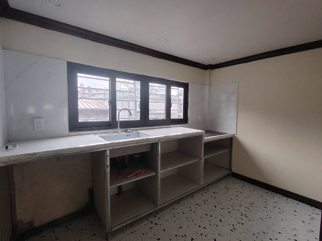 Bán nhà TT Lắp ghép DH Y - diện tích 70m2 2 tầng - Cần bán gấp - giá 2,8 tỷ