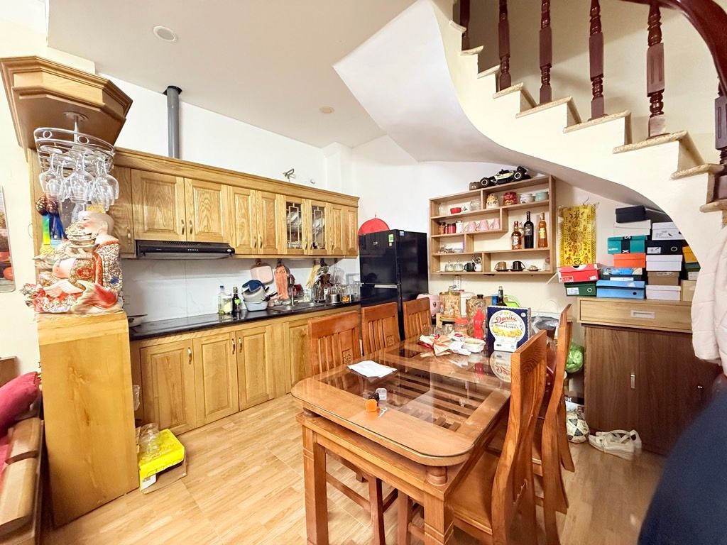 Bán nhà Nam Dư - diện tích 58m2 4 tầng - LÔ GÓC - Ô TÔ TRÁNH - giá 12,8 tỷ