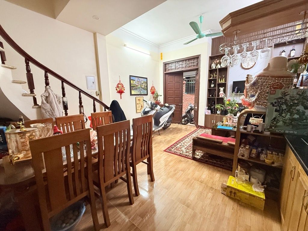 Bán nhà Nam Dư - diện tích 58m2 4 tầng - LÔ GÓC - Ô TÔ TRÁNH - giá 12,8 tỷ