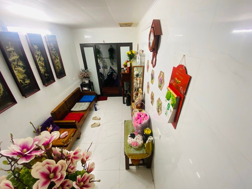 Bán nhà Trương Định - diện tích 16m2 3 tầng - Nhà đẹp 2 ngủ chốt! - giá 2 tỷ