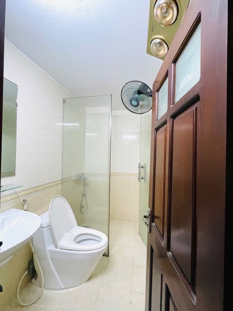 Bán nhà Khương Hạ - diện tích 55m2 4 tầng - Ngõ đẹp thẳng sạch sẽ - giá 13,6 tỷ