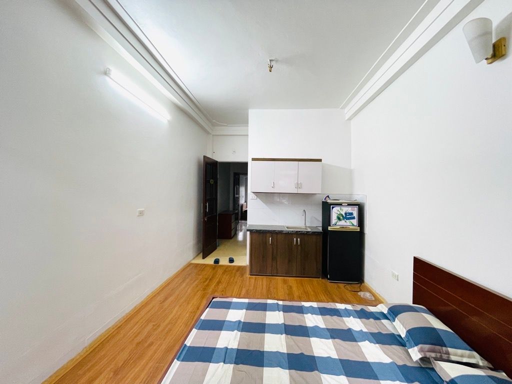 Bán nhà Định Công Hạ - diện tích 45m2 5 tầng - 9 phòng khép kín - giá 11,9 tỷ