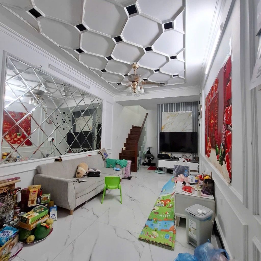 Bán nhà Thọ Lão - diện tích 44m2 3 tầng - gần ô tô - giá 11,6 tỷ