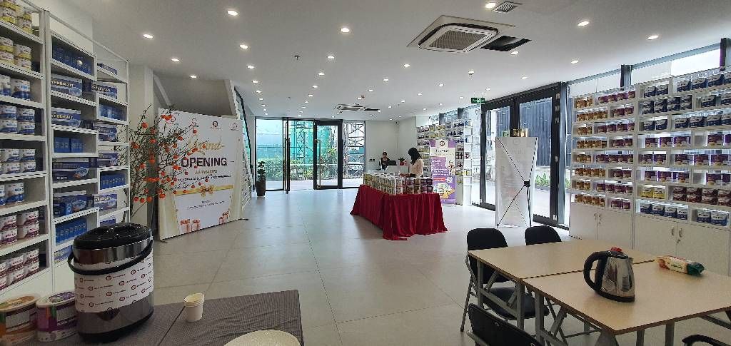 Bán nhà Đại Từ - diện tích 90.7m2 2 tầng - Căn góc 2 mặt tiền - giá 20 tỷ