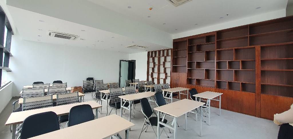 Bán nhà Đại Từ - diện tích 90.7m2 2 tầng - Căn góc 2 mặt tiền - giá 20 tỷ