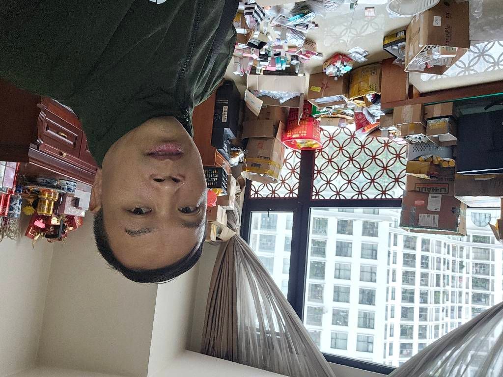 Bán nhà Nguyễn Trãi - diện tích 130m2 5 tầng - View bể bơi - giá 18,1 tỷ