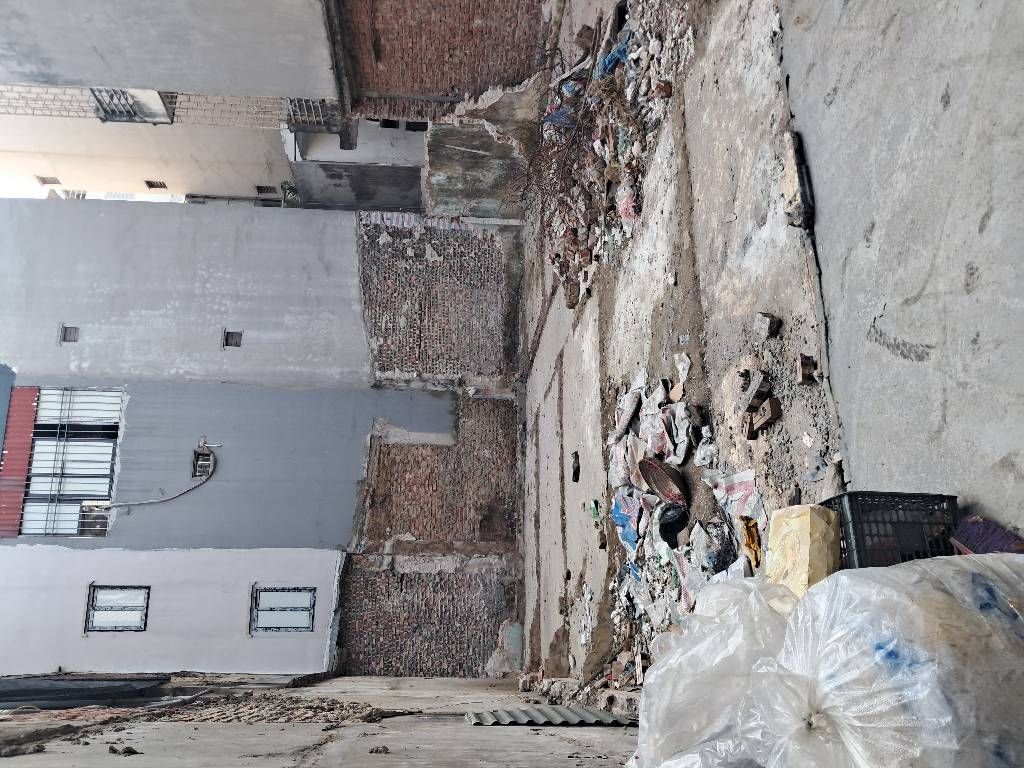 Bán nhà Đại La - diện tích 70m2 1 tầng - Mảnh đất vàng xây CCMN hết ý - giá 14 tỷ