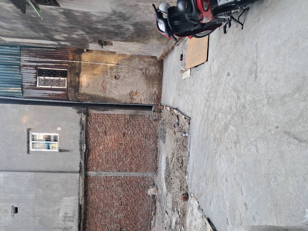 Bán nhà Đại La - diện tích 70m2 1 tầng - Mảnh đất vàng xây CCMN hết ý - giá 14 tỷ