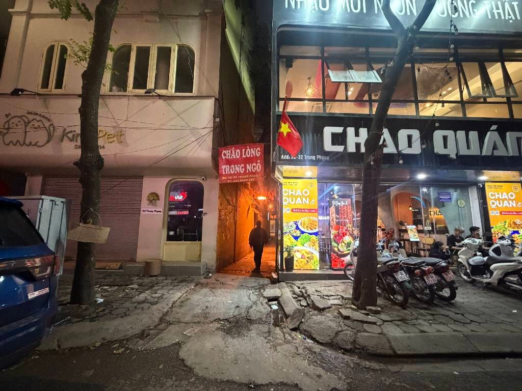 Bán nhà Đê La Thành - diện tích 74m2 1 tầng - mặt tiền 9m - giá 19,8 tỷ