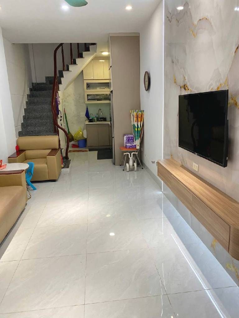 Bán nhà Giáp Nhị - diện tích 30m2 5 tầng - ngõ ba gác - giá 7,5 tỷ