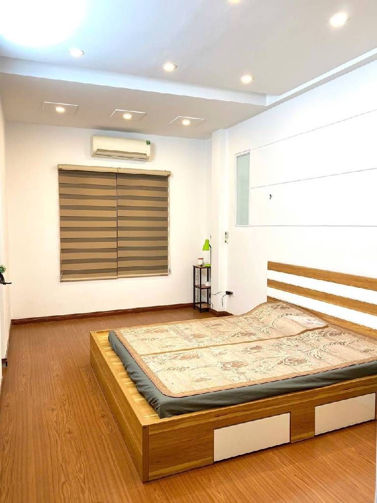 Bán nhà Giáp Nhị - diện tích 30m2 5 tầng - ngõ ba gác - giá 7,5 tỷ