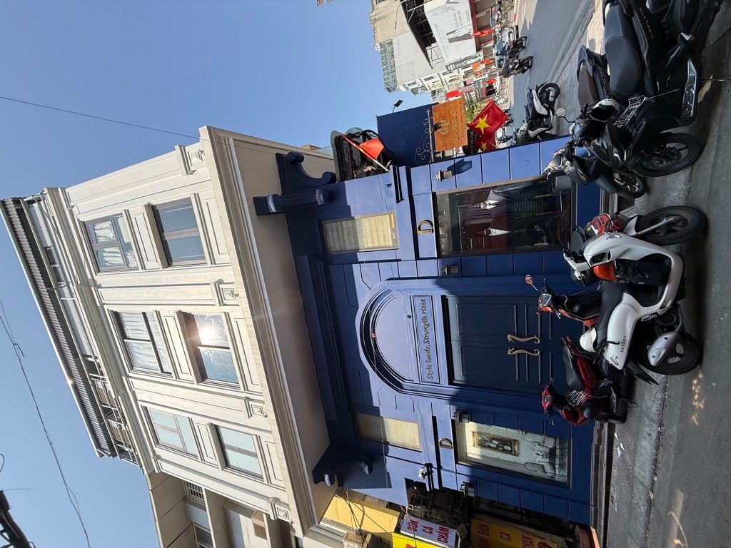 Bán nhà Tôn Đức Thắng - diện tích 35m2 5 tầng - Lô góc 3 mặt thoáng - giá 21,5 tỷ