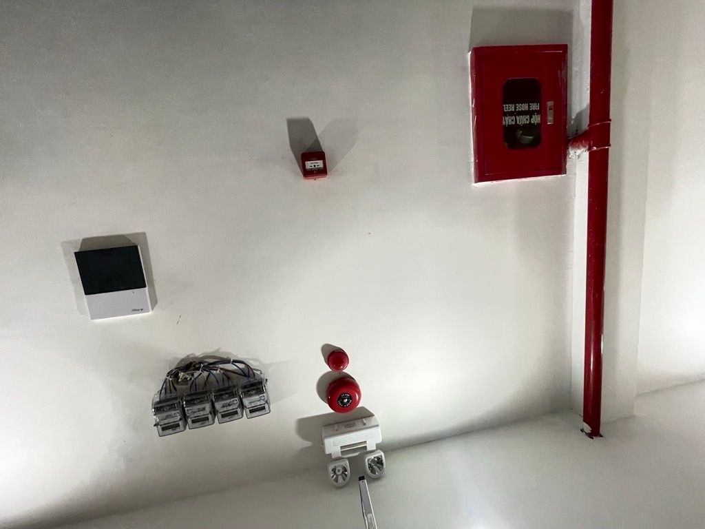 Bán nhà Tạ Quang Bửu - diện tích 90m2 5 tầng - SIÊU PHẨM CCMN - giá 24,5 tỷ