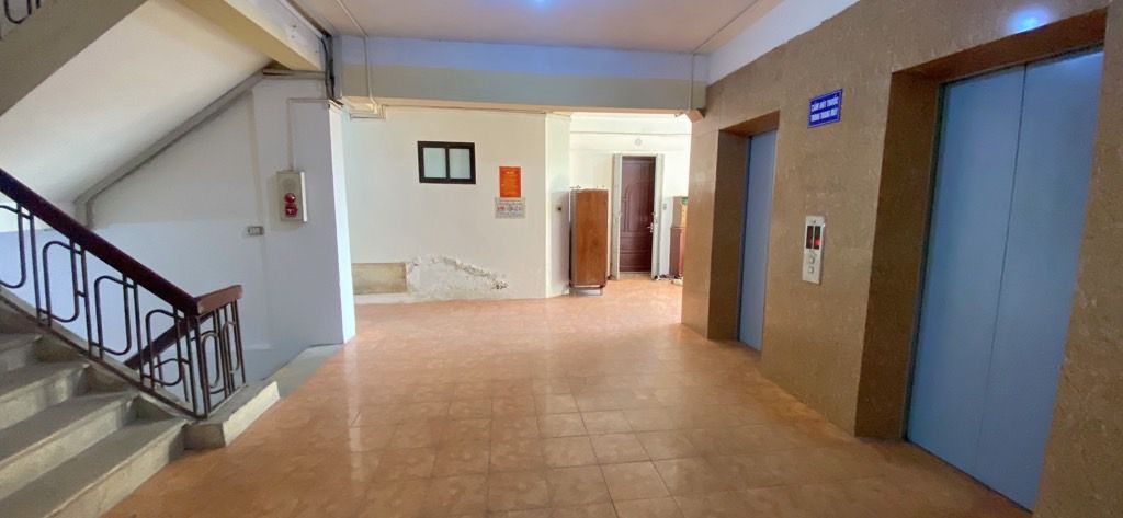 Bán nhà Định Công - diện tích 67.4m2 1 tầng - Lô Góc mặt tiền Khủng - giá 4,95 tỷ