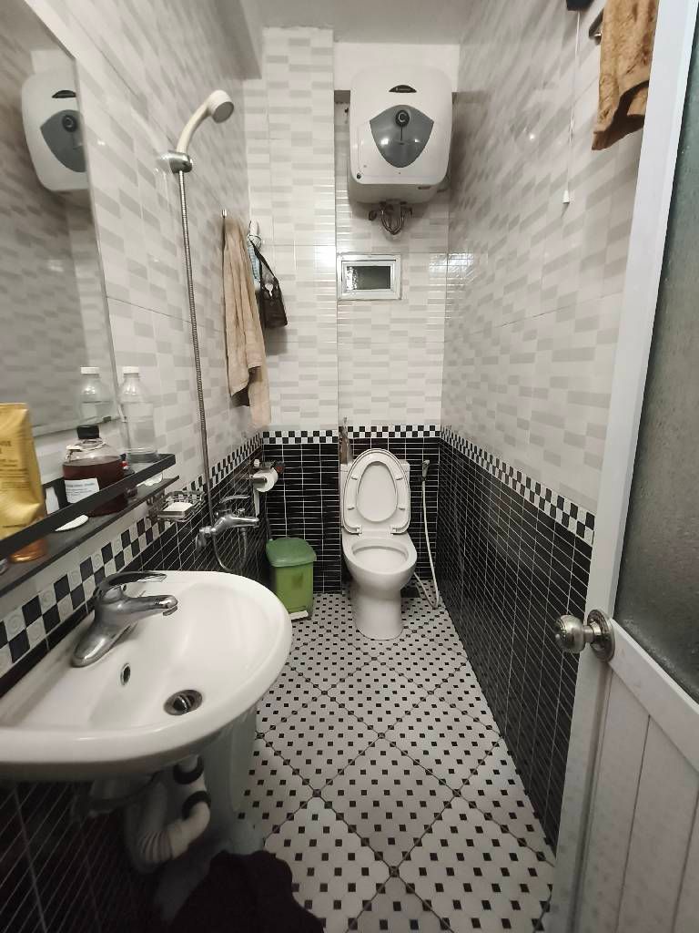 Bán nhà Thúy Lĩnh - diện tích 35,6m2 4 tầng - Ô TÔ ĐỖ CỔNG - giá 6,5 tỷ