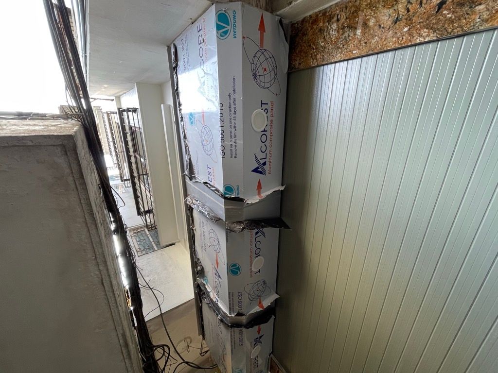 Bán nhà Ngõ chợ Khâm Thiên - diện tích 25,6m2 6 tầng - Nhà đẹp hiếm có - giá 8,3 tỷ