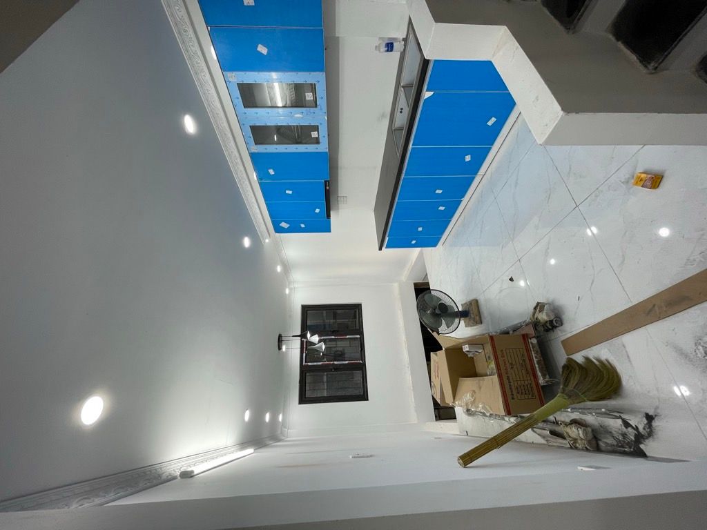 Bán nhà Ngõ chợ Khâm Thiên - diện tích 25,6m2 6 tầng - Nhà đẹp hiếm có - giá 8,3 tỷ