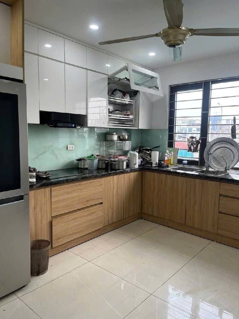 Bán nhà Trường Chinh - diện tích 60m2 6 tầng - ô tô đỗ cửa - giá 23,2 tỷ