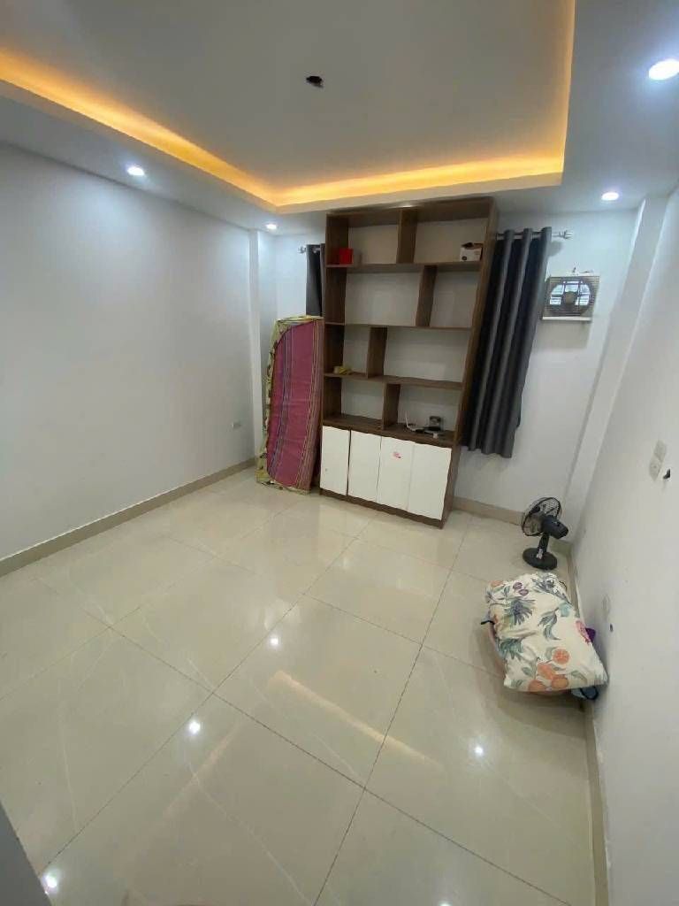 Bán nhà Trường Chinh - diện tích 60m2 6 tầng - ô tô đỗ cửa - giá 23,2 tỷ