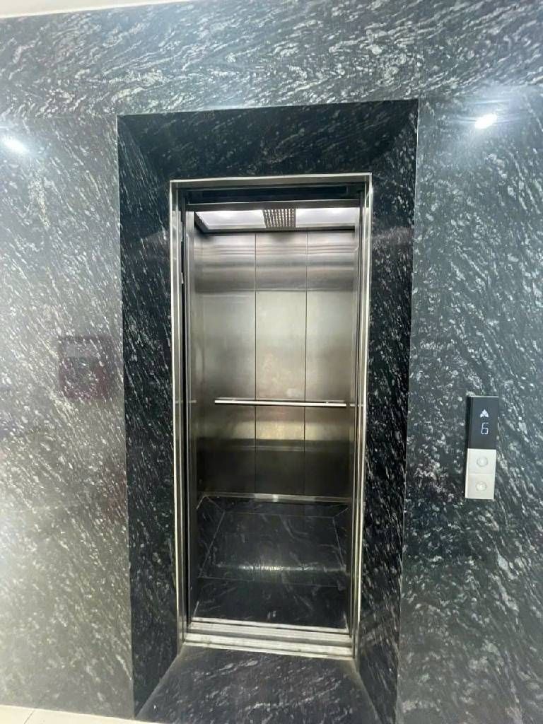 Bán nhà Trường Chinh - diện tích 60m2 6 tầng - ô tô đỗ cửa - giá 23,2 tỷ