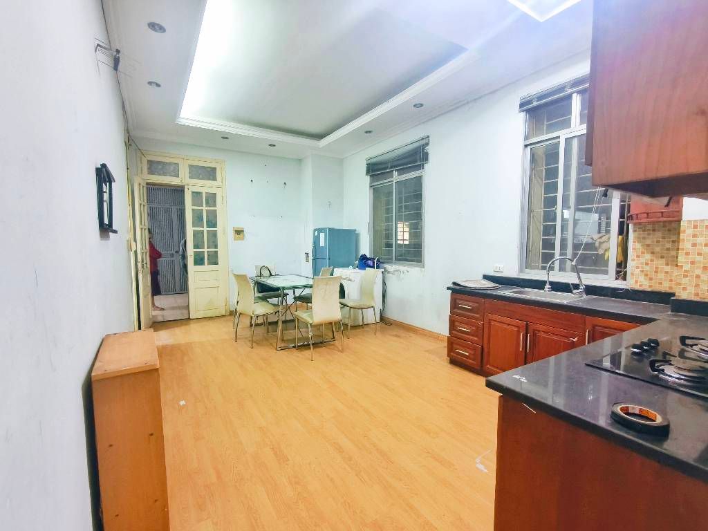 Bán nhà Lê Văn Lương - diện tích 54m2 1 tầng - Căn góc 3 mặt thoáng - giá 5,6 tỷ