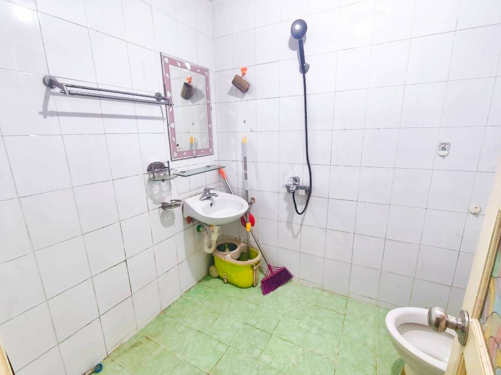 Bán nhà Lê Văn Lương - diện tích 54m2 1 tầng - Căn góc 3 mặt thoáng - giá 5,6 tỷ