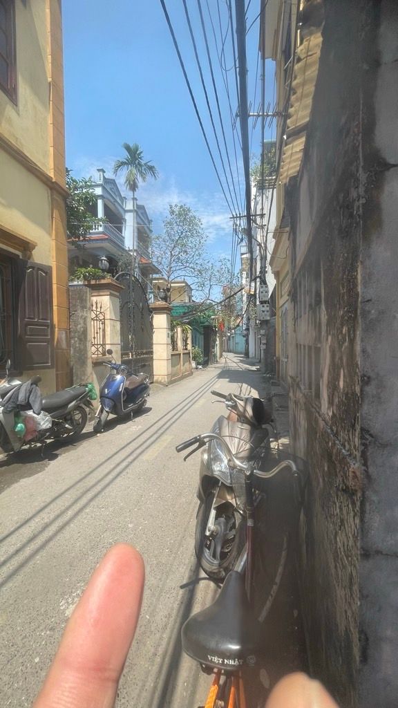 Bán nhà Thuý Lĩnh - diện tích 42m2 1 tầng - Ngõ thông - giá 5 tỷ