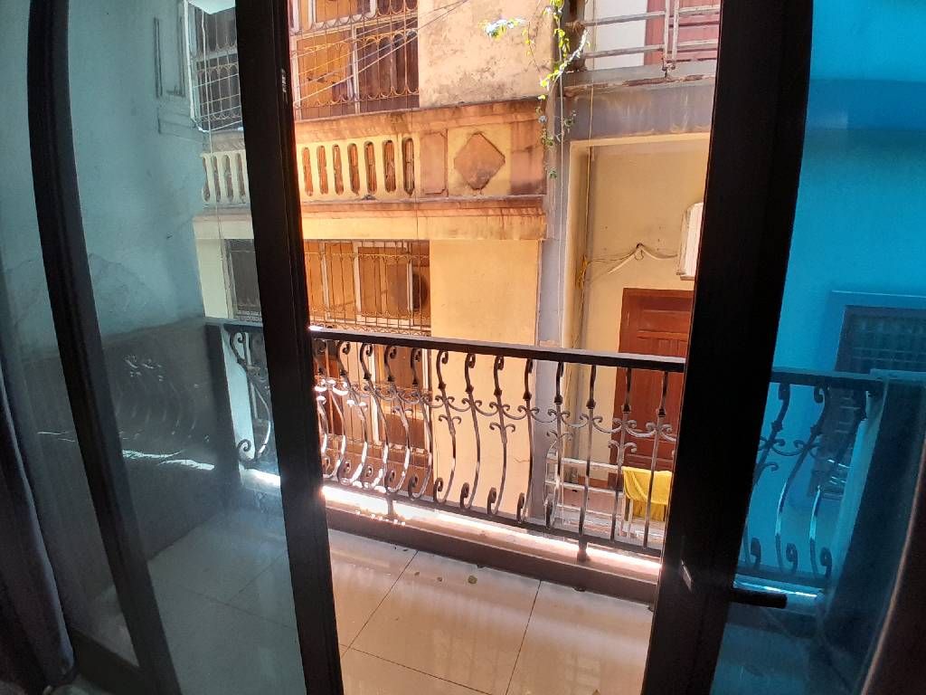 Bán nhà Hòa Bình 2 - diện tích 34,3m2 4 tầng - ô tô vào tận nhà - giá 15,5 tỷ