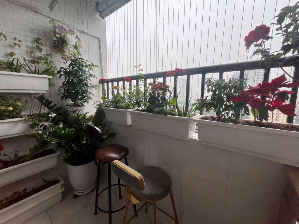 Bán nhà Linh Đàm - diện tích 67m2 1 tầng - Căn hộ 2 ngủ 2WC, view hồ - giá 3,9 tỷ