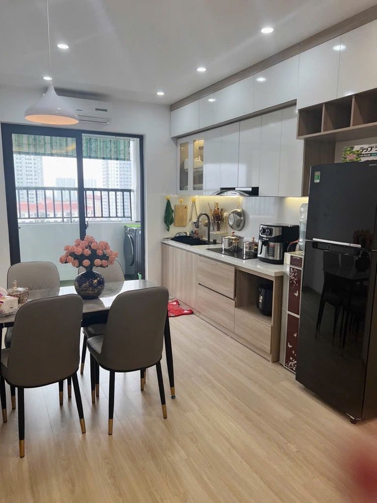 Bán nhà Linh Đàm - diện tích 67m2 1 tầng - Căn hộ 2 ngủ 2WC, view hồ - giá 3,9 tỷ