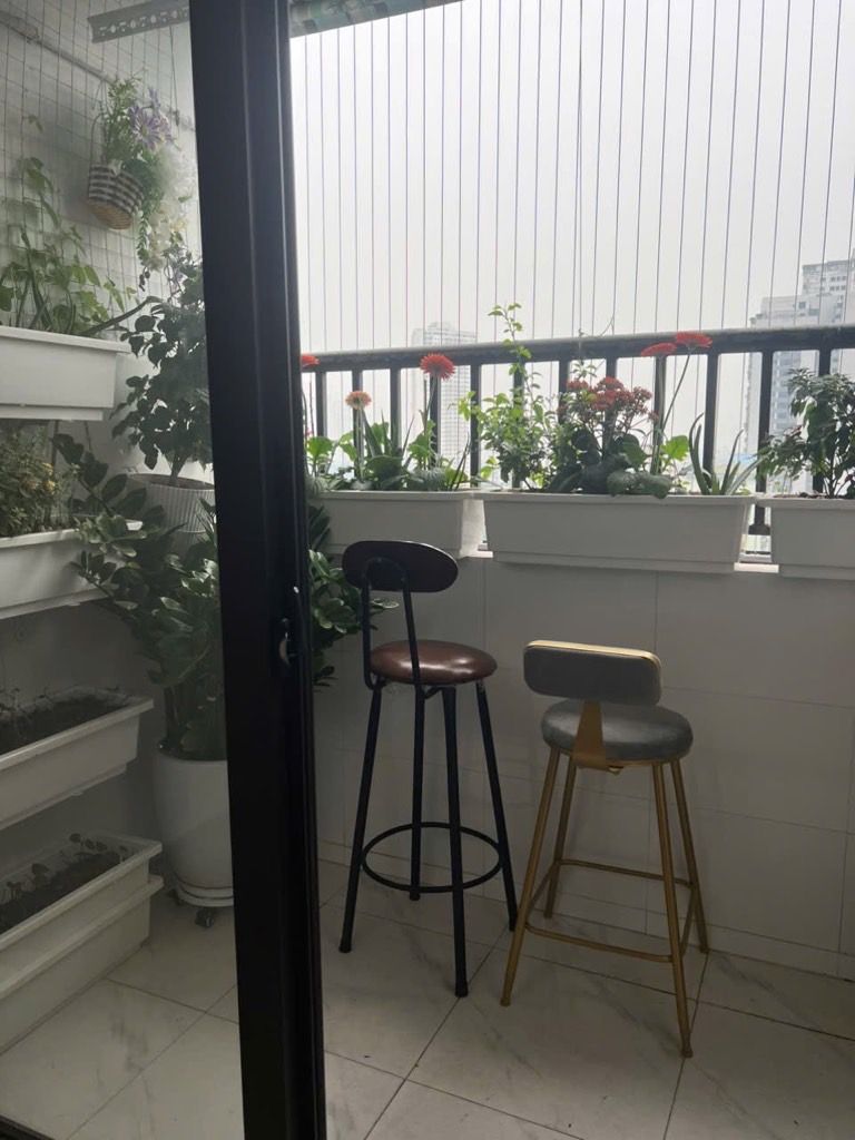 Bán nhà Linh Đàm - diện tích 67m2 1 tầng - Căn hộ 2 ngủ 2WC, view hồ - giá 3,9 tỷ