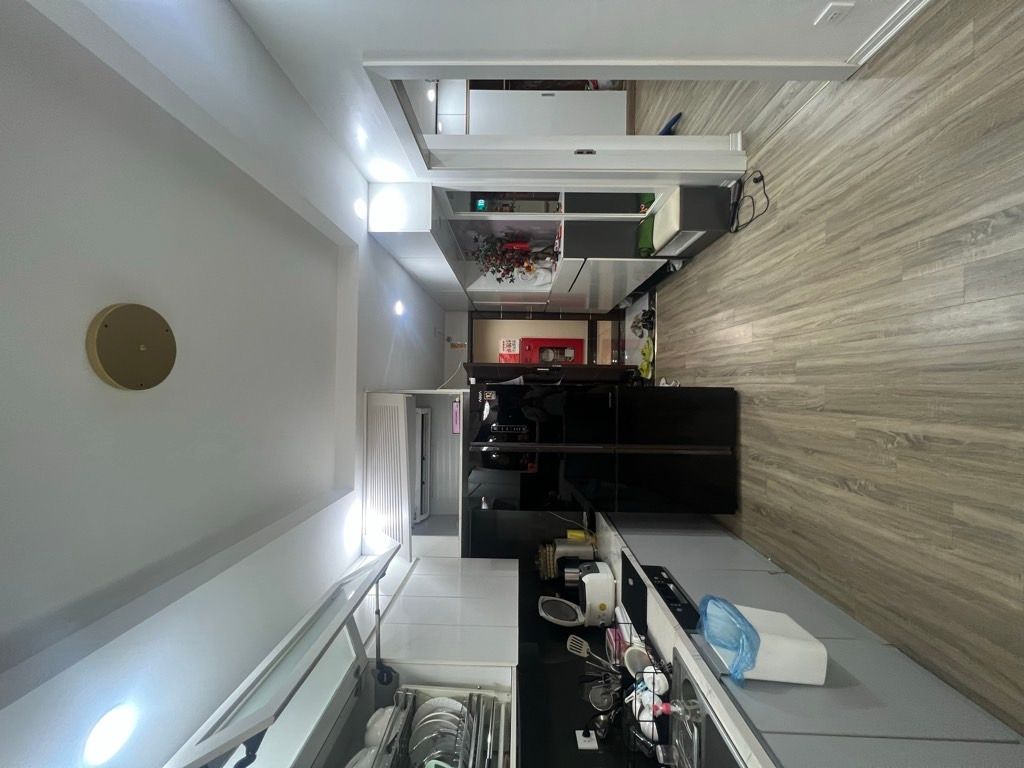 Bán nhà Nguyễn Tuân - diện tích 76m2 1 tầng - Chung cư GoldSeason - giá 6,5 tỷ