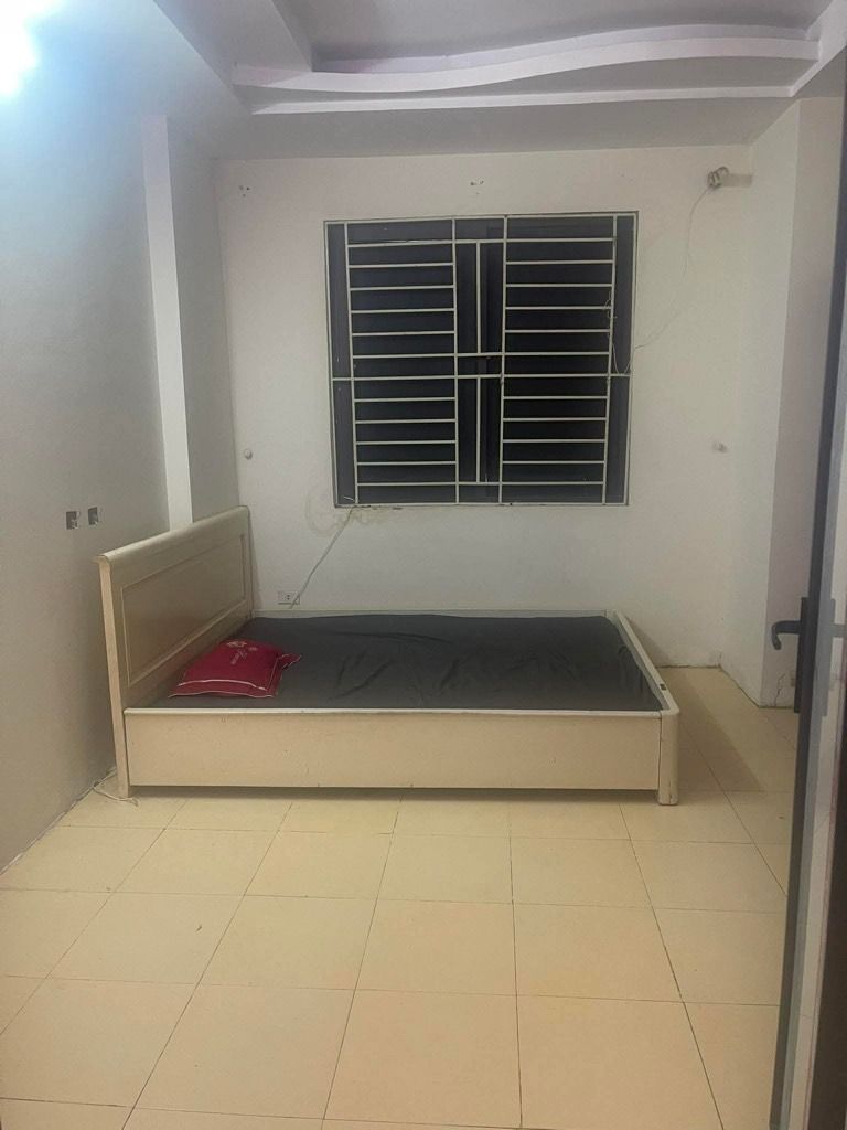 Bán nhà Cự Lộc - diện tích 22m2 5 tầng - gần ô tô - giá 8,2 tỷ