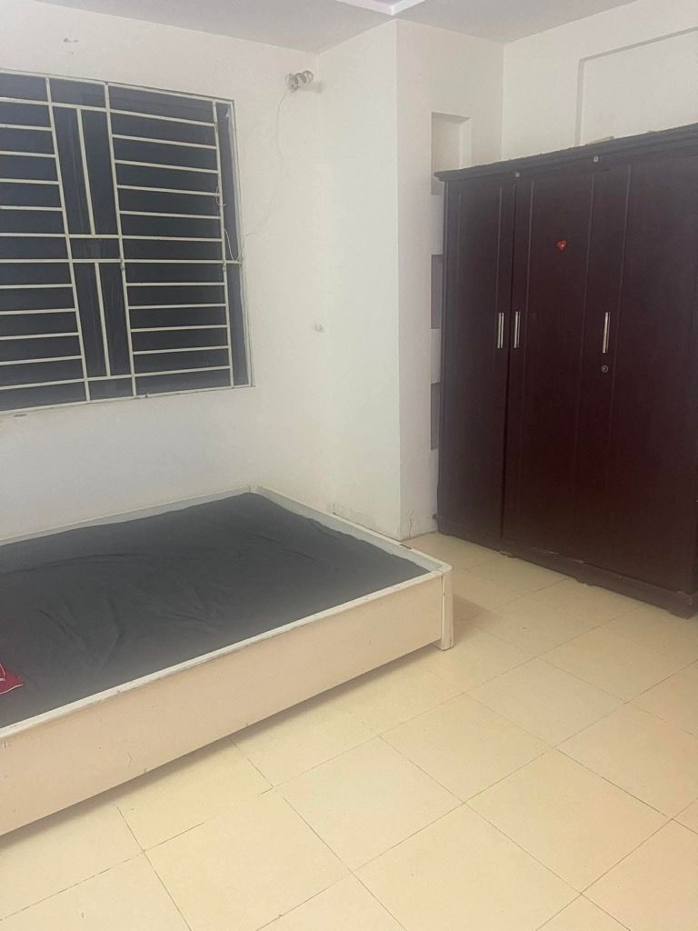 Bán nhà Cự Lộc - diện tích 22m2 5 tầng - gần ô tô - giá 8,2 tỷ