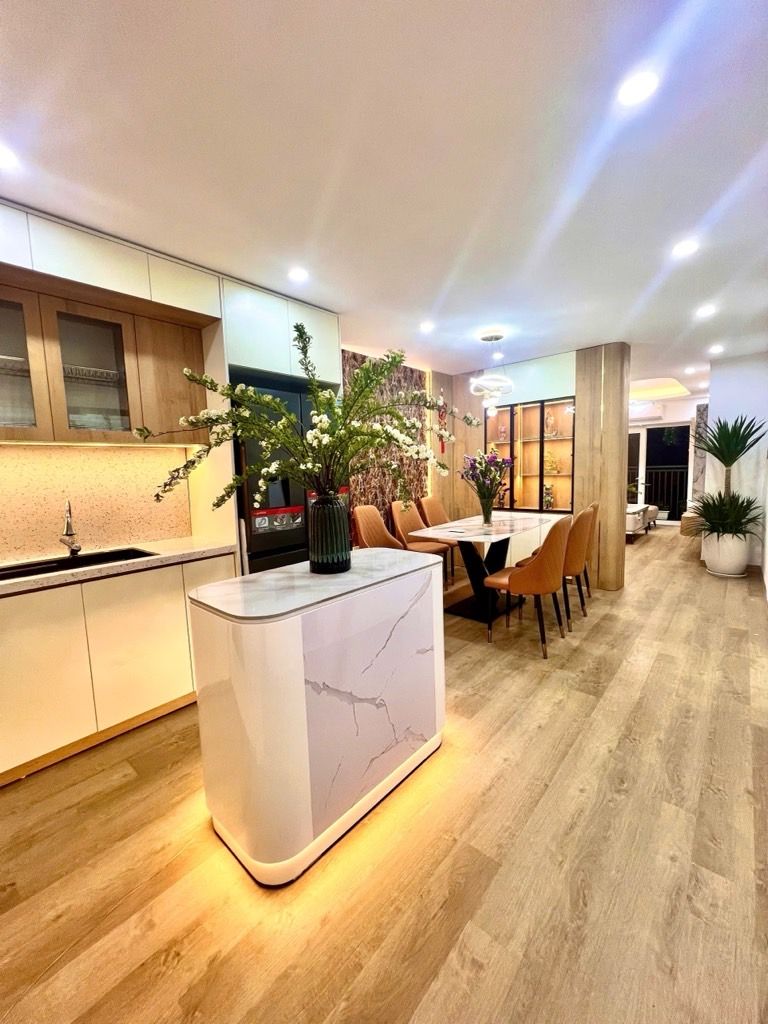 Bán nhà Nguyễn Chí Thanh - diện tích 37.1m2 1 tầng - Căn góc hưởng trọn cả 3 view - giá 6,35 tỷ