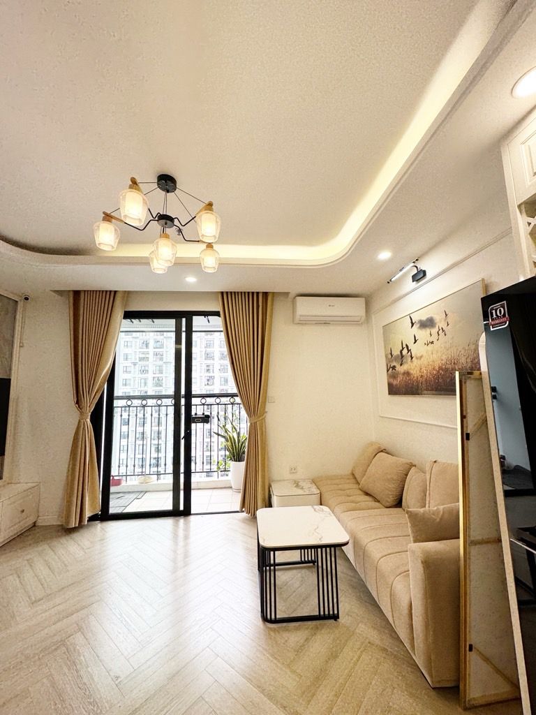 Bán nhà Times City - diện tích 94.2m2 24 tầng - Căn hộ đẹp, full nội thất - giá 12,8 tỷ