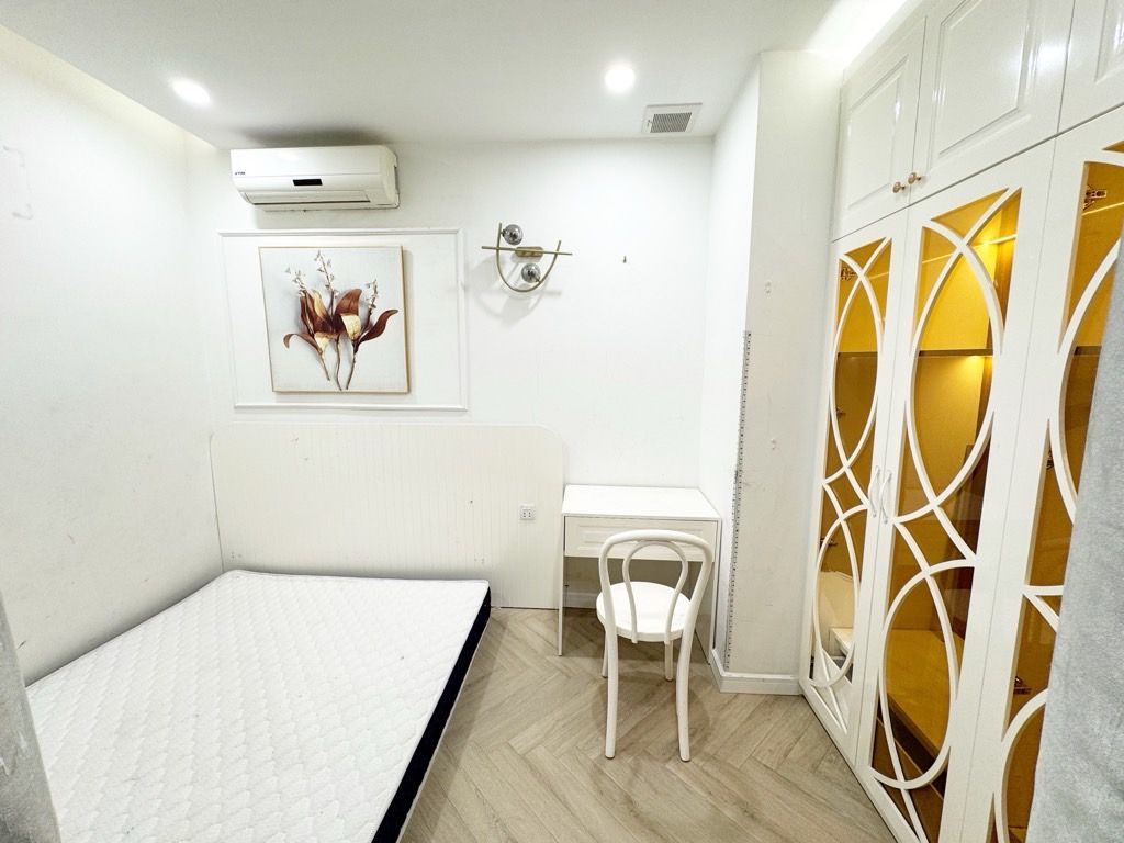 Bán nhà Times City - diện tích 94.2m2 24 tầng - Căn hộ đẹp, full nội thất - giá 12,8 tỷ